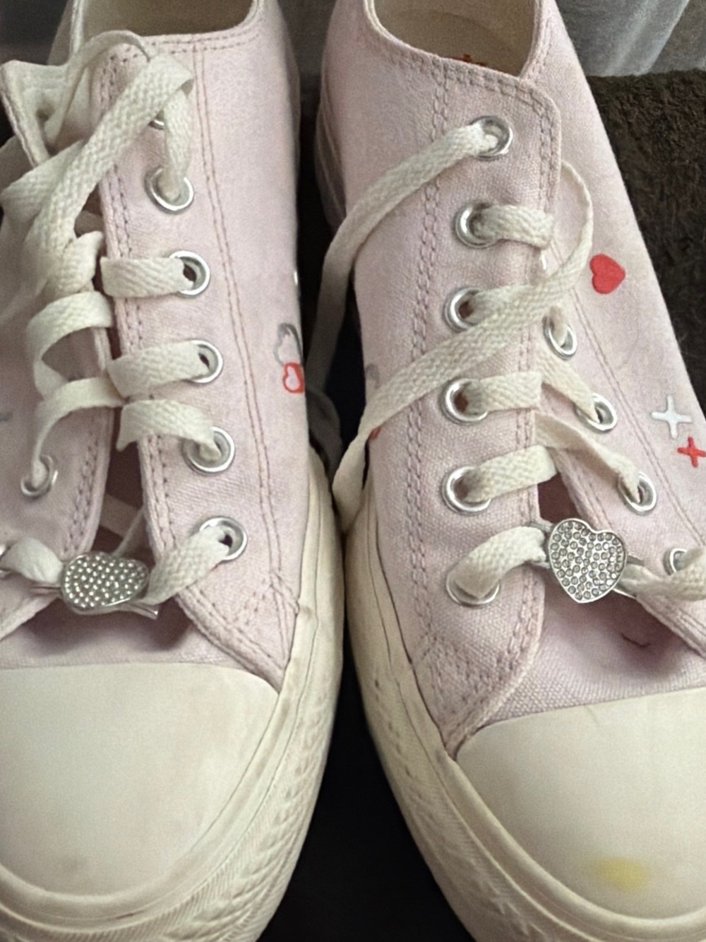 Converse Women's Pale Pink Canvas Low-Top Sneakers with Heart Accents - Picture 4 of 5